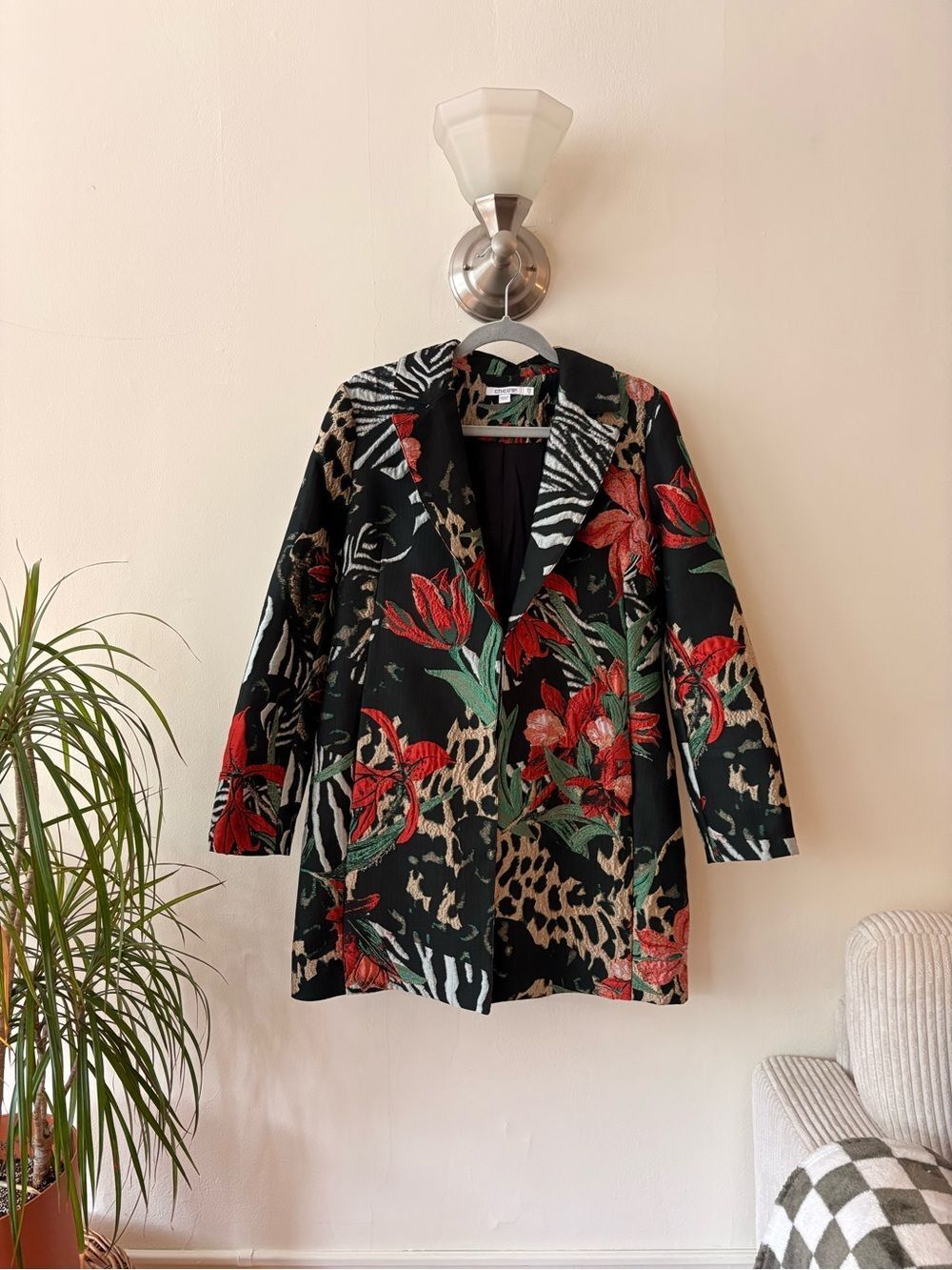 Chico’s Black Blazer Red Floral Animal Print Statement Jacket Artsy & Bold